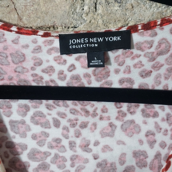 Jones New York collection ladies blouse size large - Picture 2 of 6